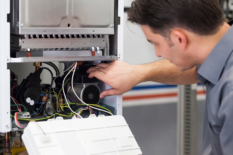 Why Isn't Your Heat Pump Fan Spinning? A Guide for Washington Homeowners